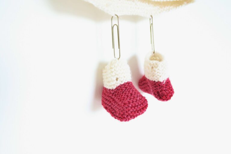 Baby Booties Knitting Pattern FREE