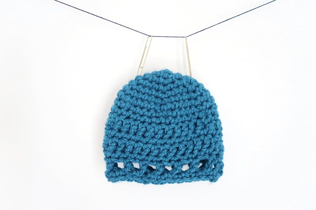 Peek-a-boo Hat by Knitting with Chopsticks