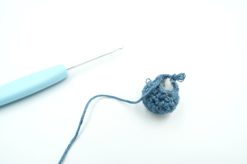 crochet buttons tutorial