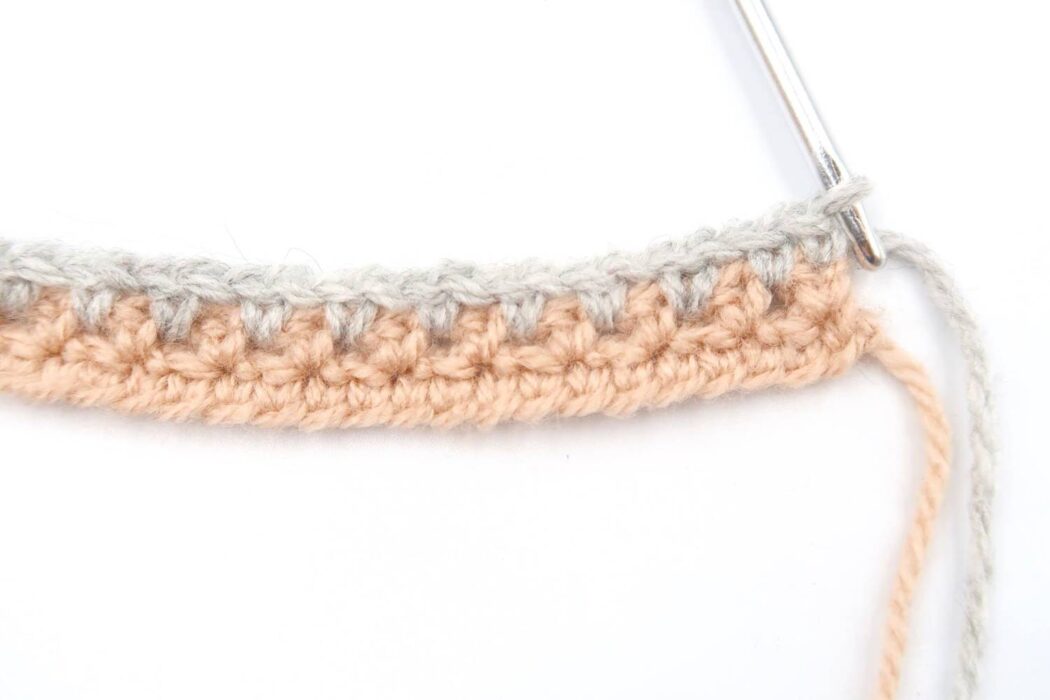 linen stitch crochet tutorial step 2