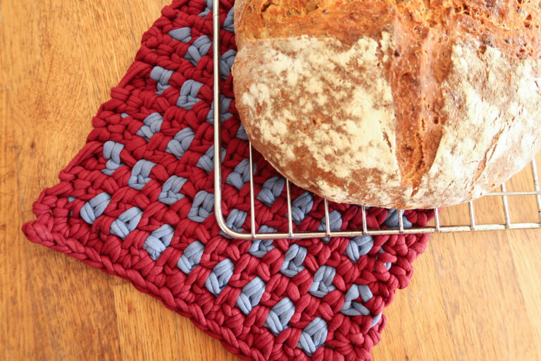 Linen crochet potholder pattern
