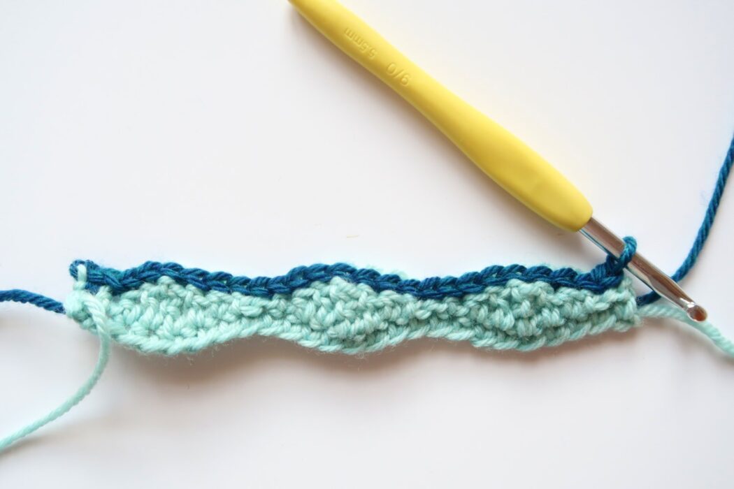 accordion crochet stitch tutorial step 3