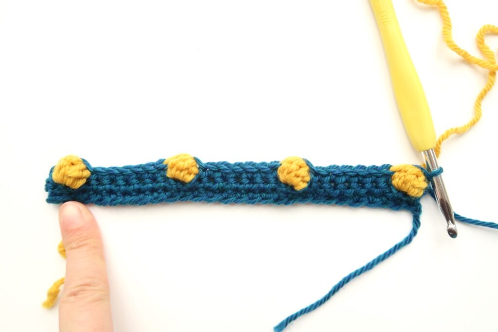 bobble chevron crochet stitch tutorial step 4