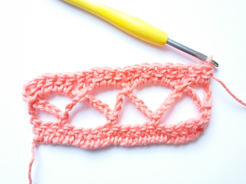 crochet lace stitch pattern step 3