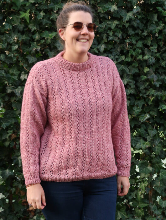Lily free sweater knitting pattern