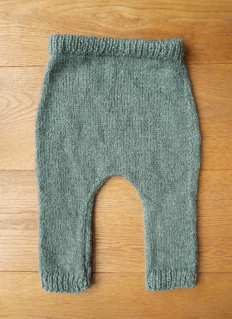 baby knit pants pattern