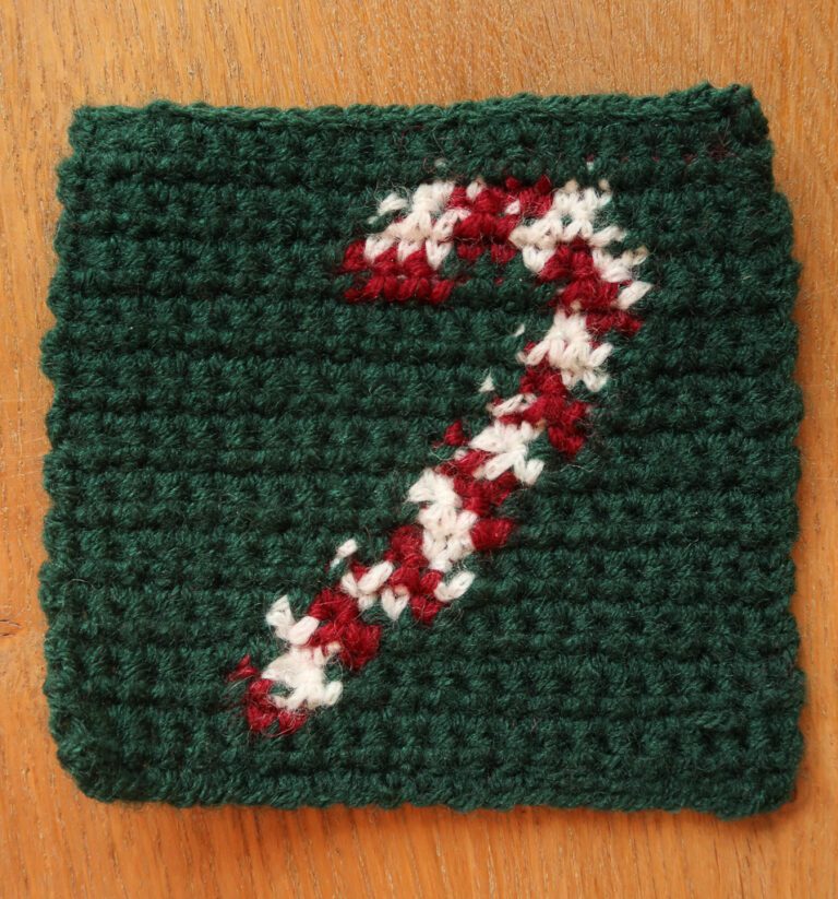 Santa's crochet square pattern FREE