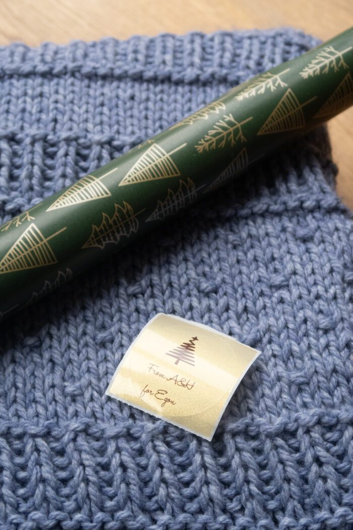 DIY Gift Packaging Ideas Using Leftover Yarn Knitting With Chopsticks diy-gift-packaging-ideas-using-leftover-yarn-knitting-with-chopsticks