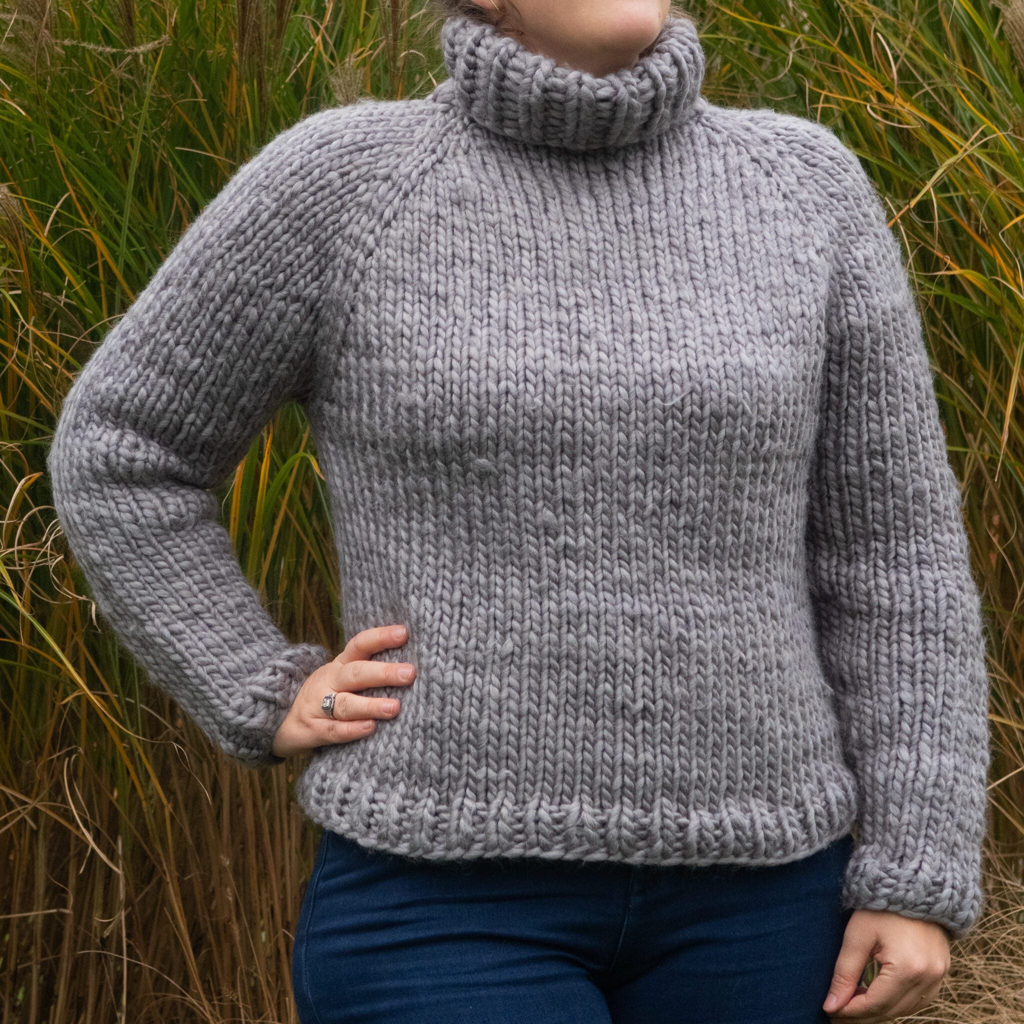 Chunky Sweater Knitting Pattern FREE raglan sweate pattern