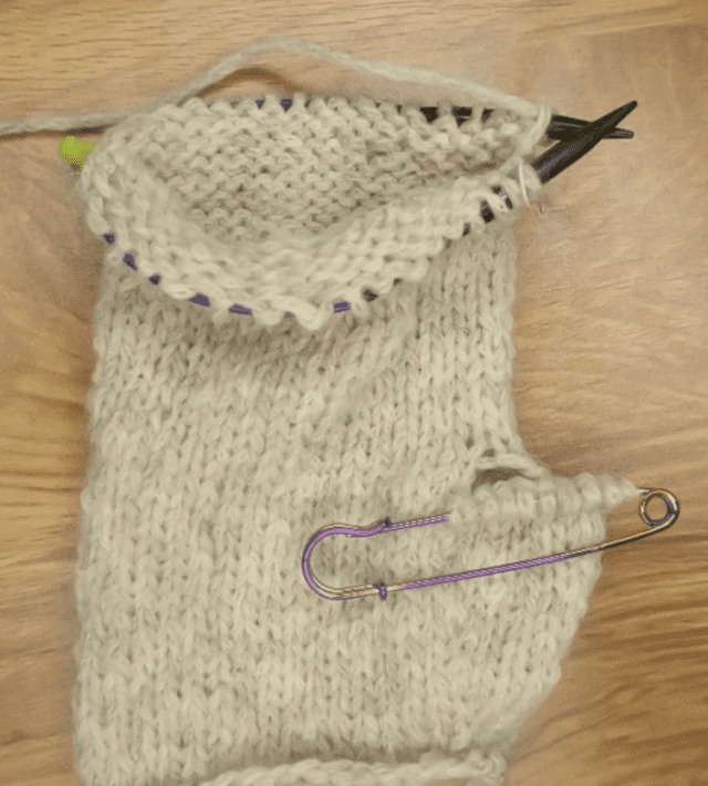 Free Knitting Pattern for Mittens - Twisted Mittens Knit Pattern