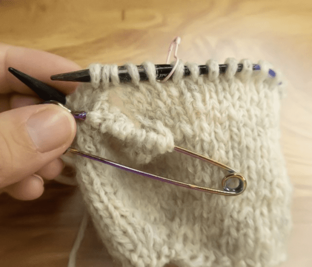 Free Knitting Pattern for Mittens Twisted Mittens Knit Pattern