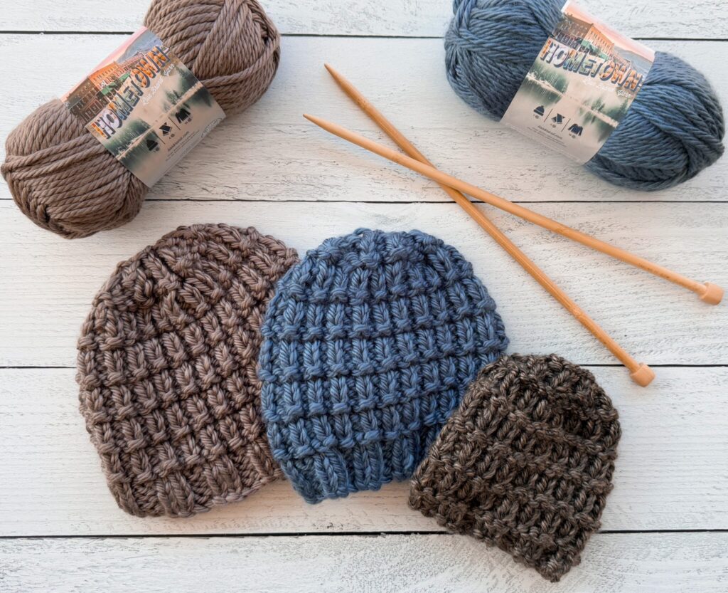 Find the easy super bulky hat knitting pattern here >>