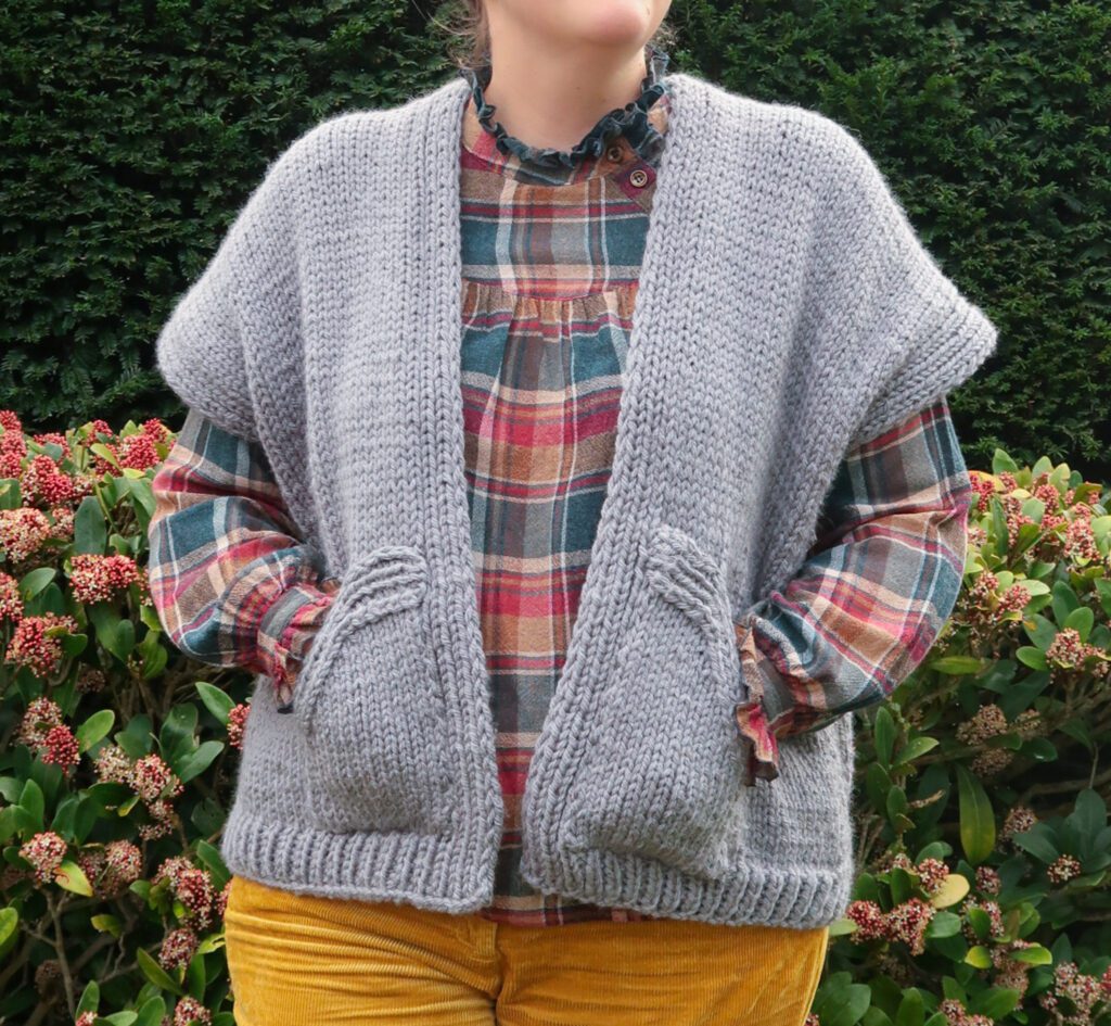 knitting pattern for sleeveless cardigan