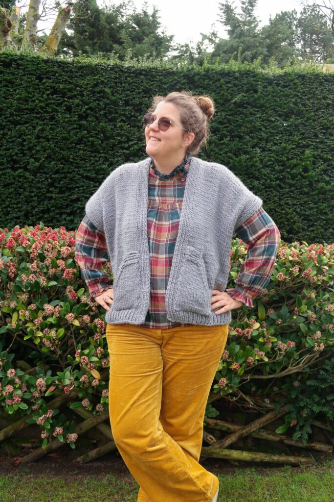easy chunky cardigan knitting pattern free