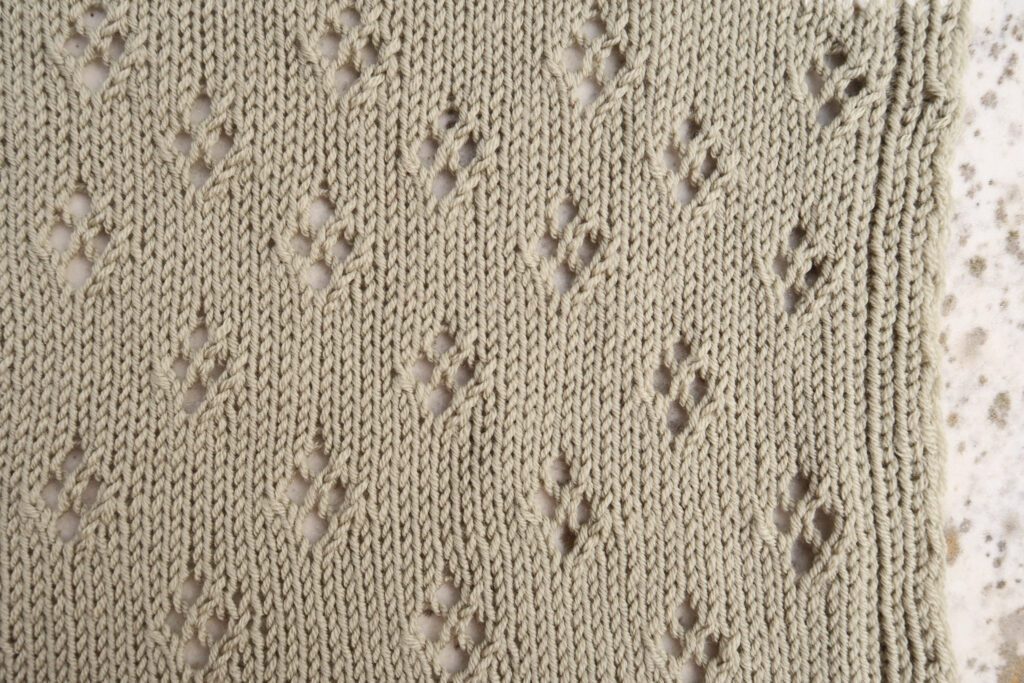 Lace knitting free shawl pattern