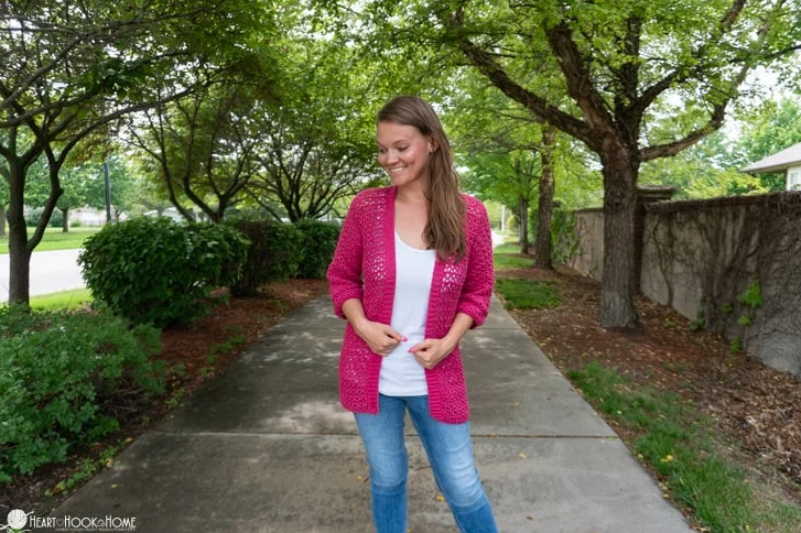 Find the Sultan Cardi free crochet summer cardigan here