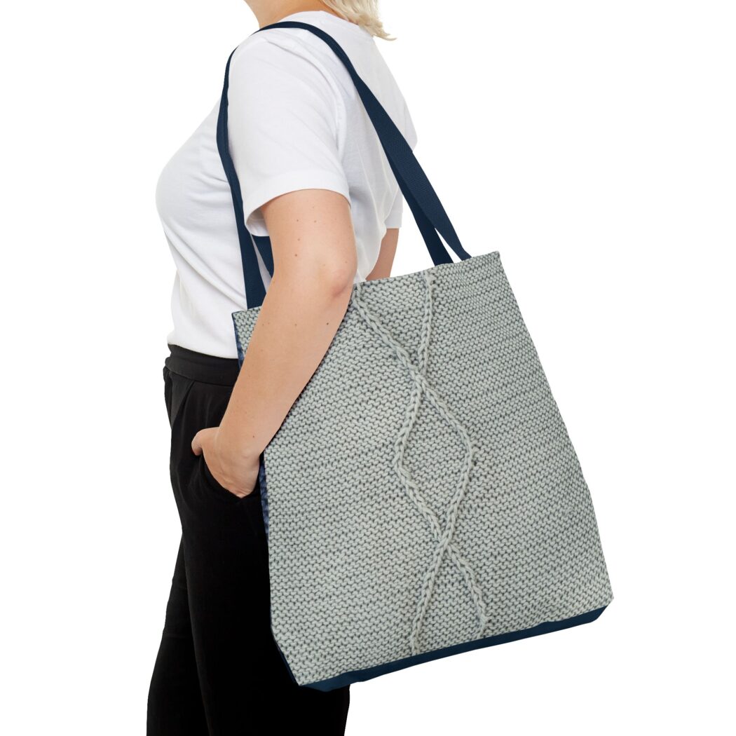 Step into Cables Diamonds & Cables Ribbing Tote - Image 8