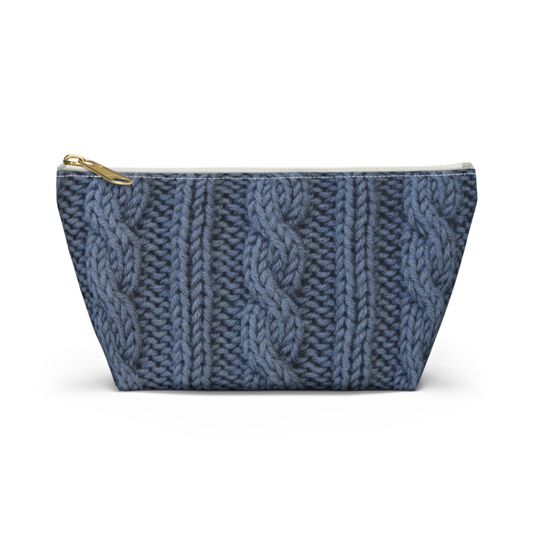 Step into Cables Cabled Ribbing Notion Pouch - Image 5