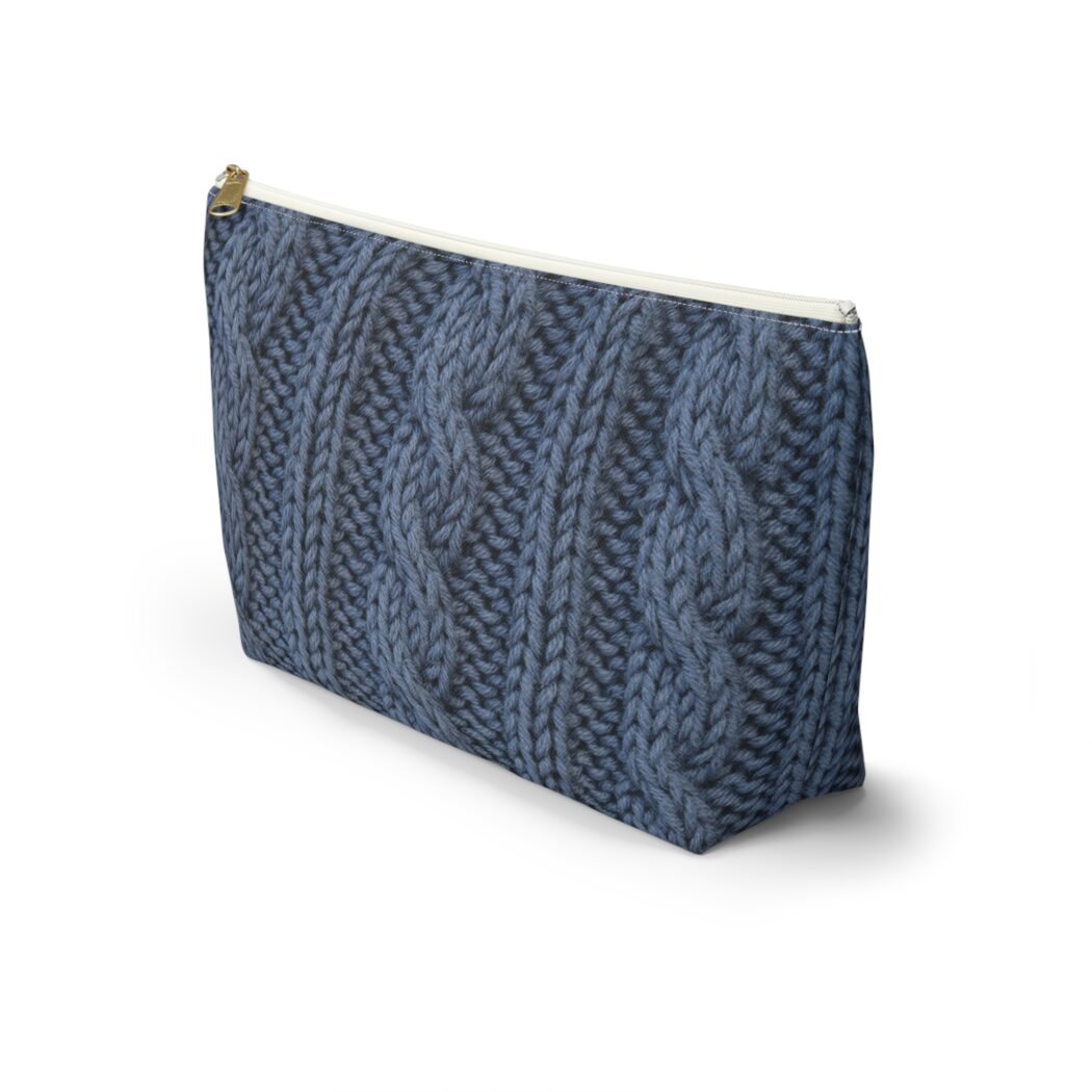 Step into Cables Cabled Ribbing Notion Pouch - Image 3