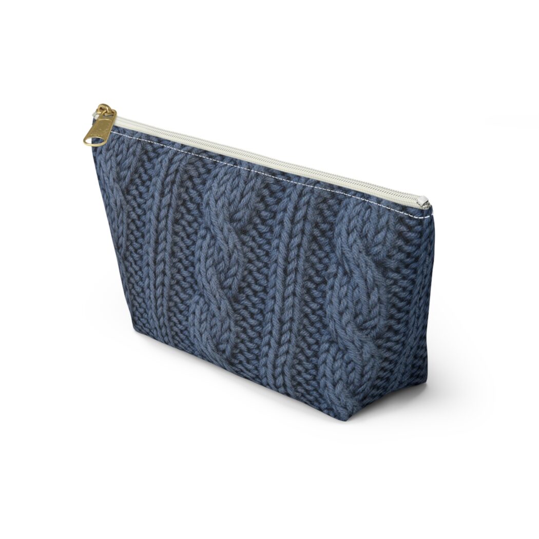 Step into Cables Cabled Ribbing Notion Pouch - Image 7
