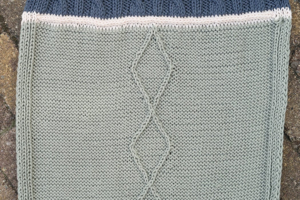 detailed view of the diamond knitting pattern